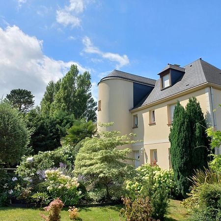Appartements Et Gite Les Hauts De Sophia Trouville-sur-Mer Exterior photo