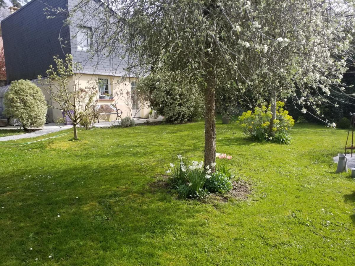 Appartements Et Gite Les Hauts De Sophia Trouville-sur-Mer Exterior photo